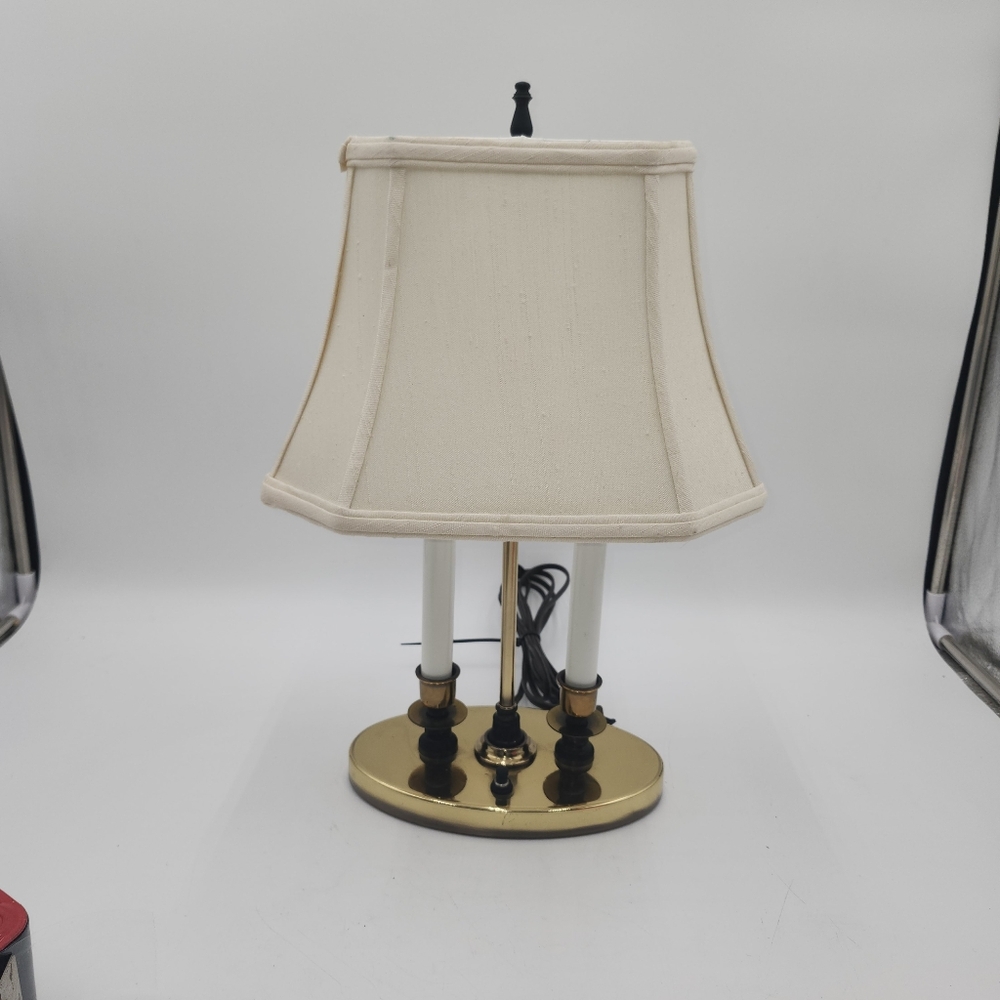 Underwriters Laboratories Brass Table desk Lamp 2 arm Double Candlestick candle